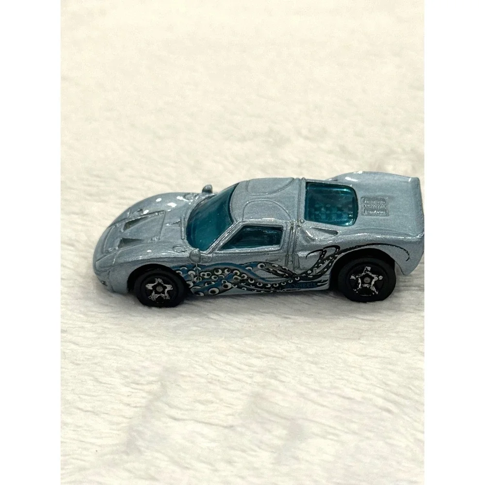 Hot Wheels Ford GT-40 Metallic Blue Octopus Graphics‎ Diecast Car 1999 Thailand